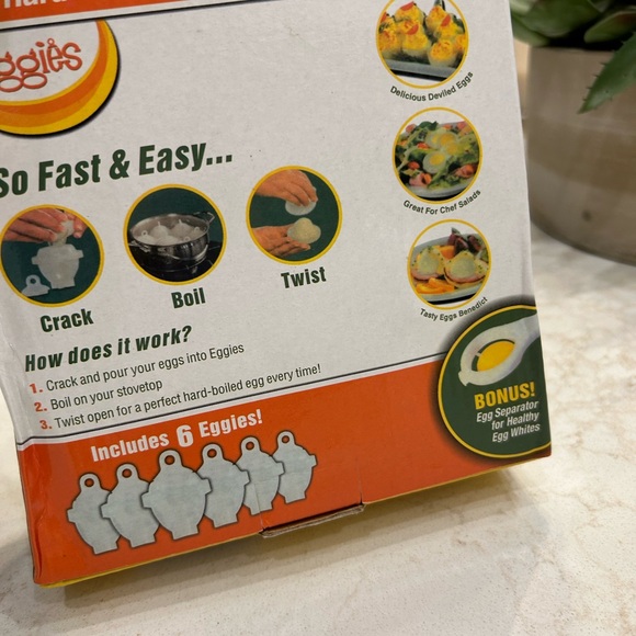 Kitchen - Picture 2 of 2